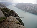 Blick vom Preikestolen in den Lysefjord